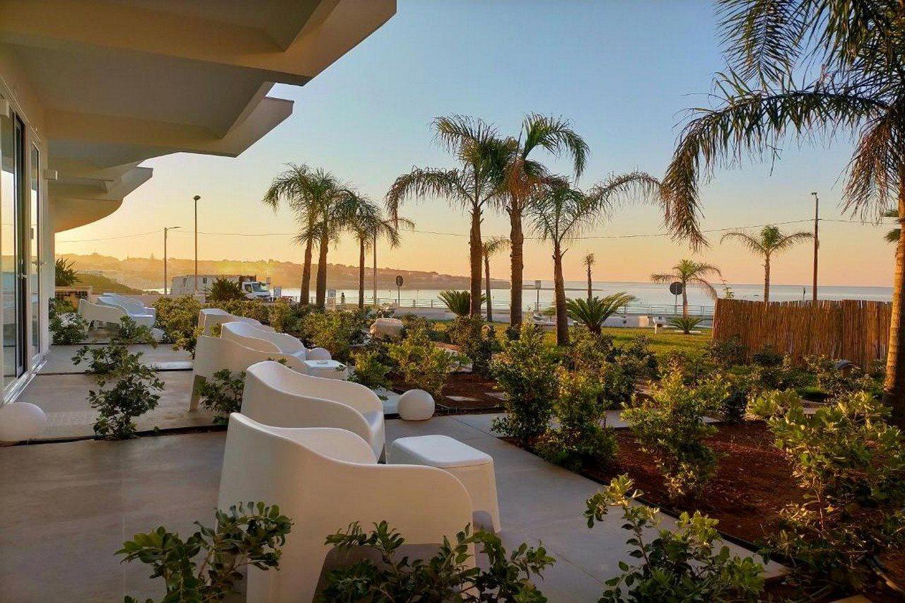 Jonium Hotel - Amazing Sea View And Swimming Pool 普尔萨诺 外观 照片