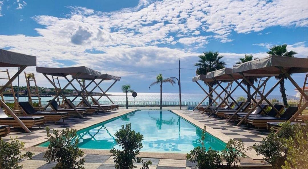 Jonium Hotel - Amazing Sea View And Swimming Pool 普尔萨诺 外观 照片
