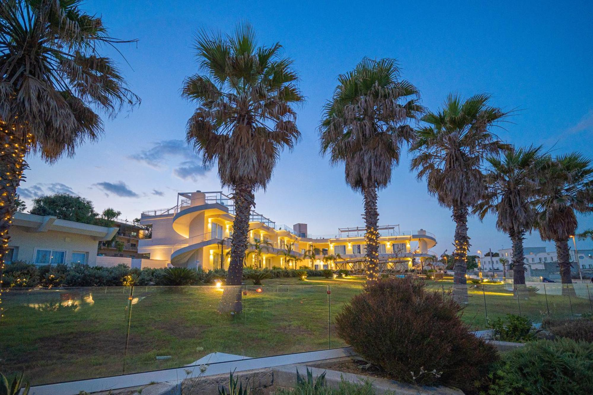 Jonium Hotel - Amazing Sea View And Swimming Pool 普尔萨诺 外观 照片